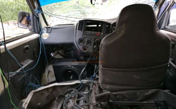 DAIHATSU GRAN MAX BLIND VAN