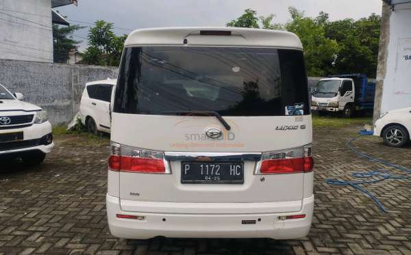 DAIHATSU LUXIO X