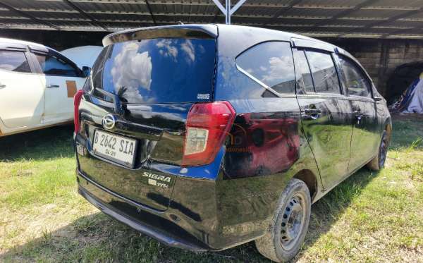 DAIHATSU SIGRA M