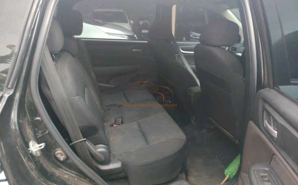 HONDA  BRV BR-V DG3 1.5 L E