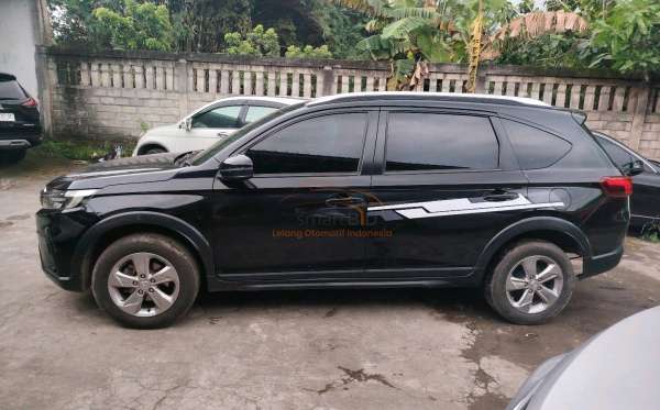 HONDA  BRV BR-V DG3 1.5 L E