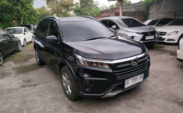 HONDA  BRV BR-V DG3 1.5 L E