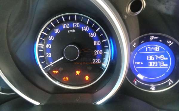 HONDA  JAZZ  GK5 1.5 S AT CKD