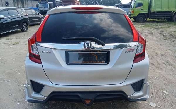 HONDA  JAZZ  GK5 1.5 S AT CKD