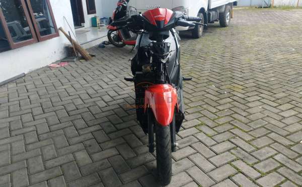HONDA VARIO 125