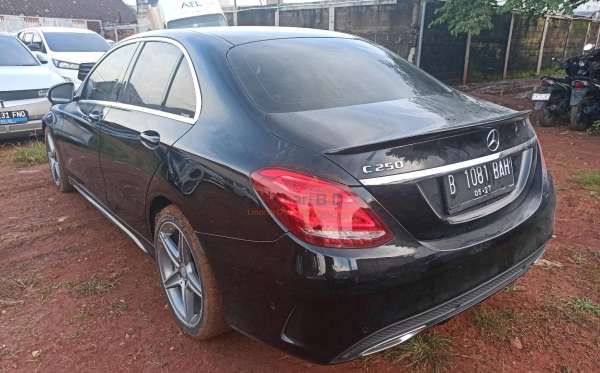 MERCEDES BENZ C250
