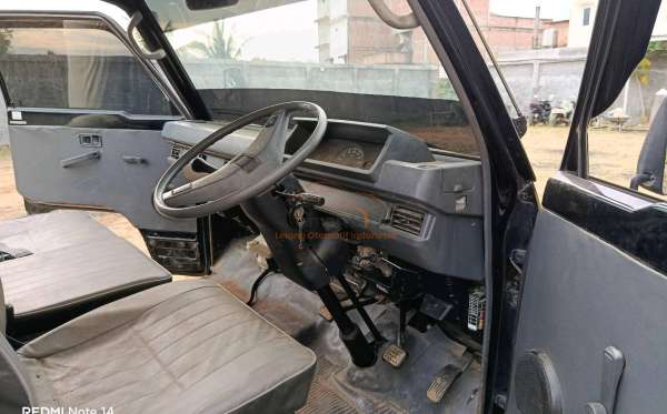 MITSUBISHI L300 PU FB-R (4X2)