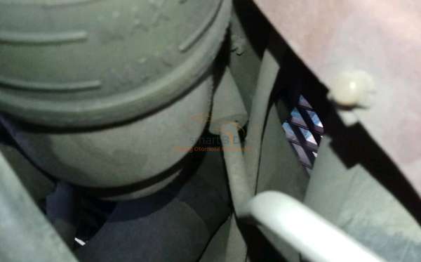 MITSUBISHI  STRADA  CR 2.5