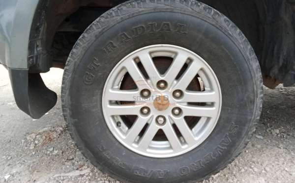 MITSUBISHI  STRADA  CR 2.5