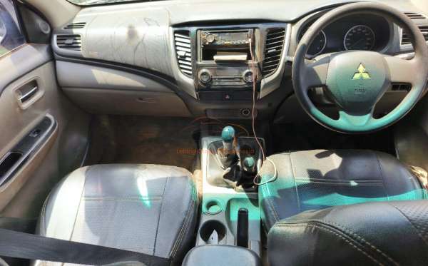 MITSUBISHI DC GLS 4X4