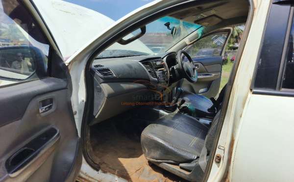 MITSUBISHI DC GLS 4X4