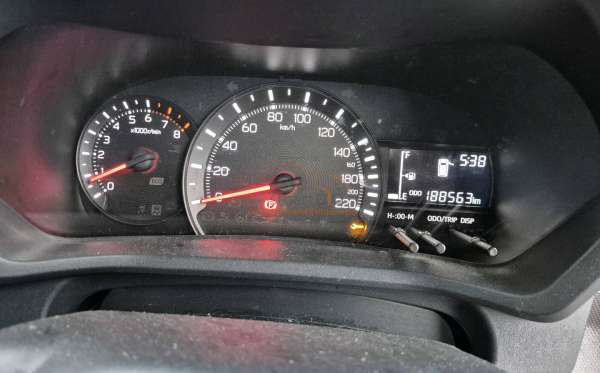 TOYOTA  AVANZA  1.3 E