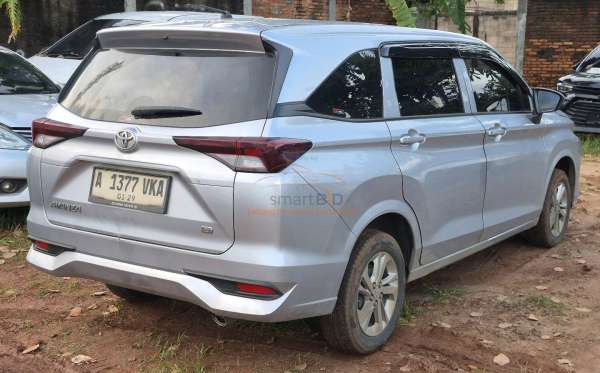 TOYOTA  AVANZA  1.3 E