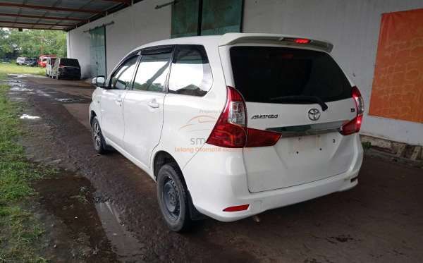 TOYOTA  AVANZA  1.3 E