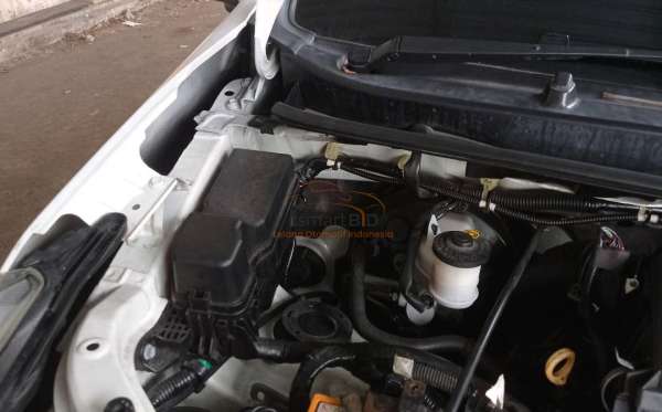 TOYOTA  AVANZA  1.3 E