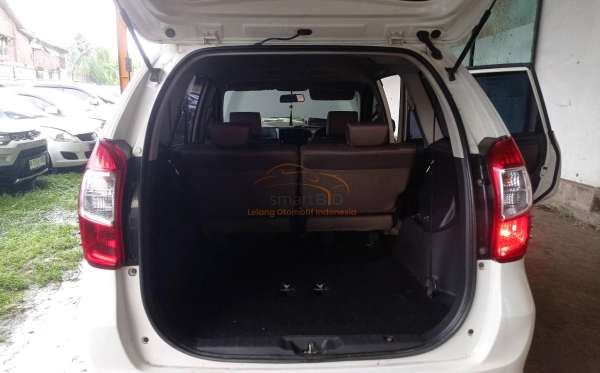 TOYOTA  AVANZA  1.3 E