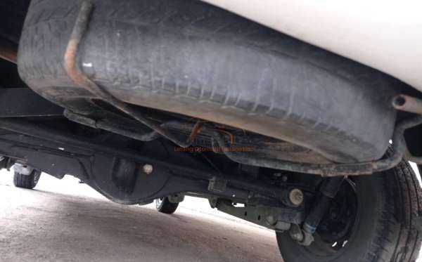 TOYOTA  AVANZA  1.3 E