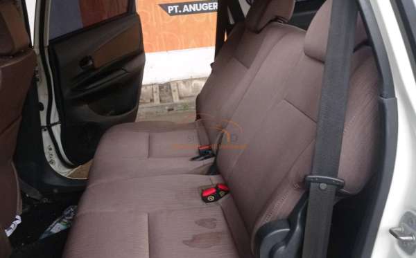 TOYOTA  AVANZA  1.3 E