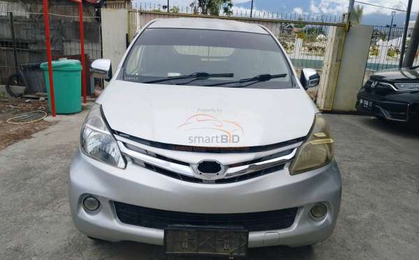 TOYOTA AVANZA 1.3 E