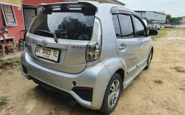 DAIHATSU SIRION
