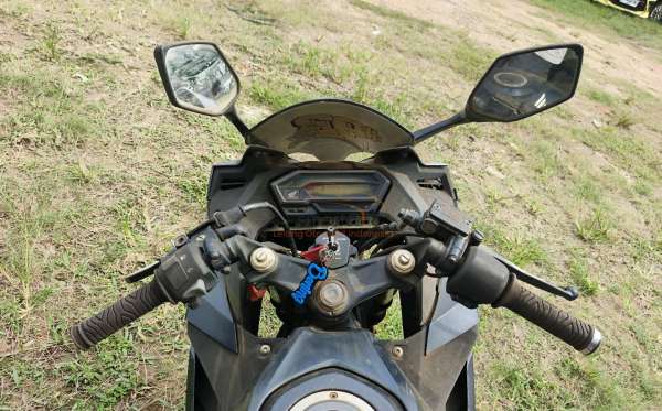 HONDA CBR 150