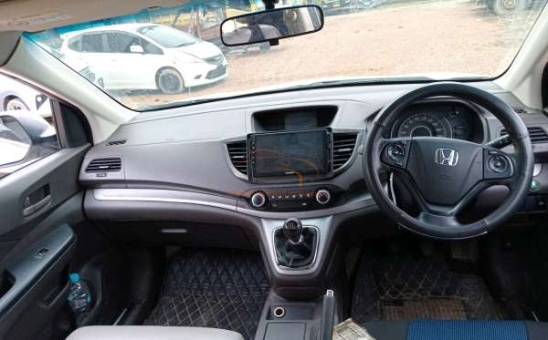 HONDA CR-V RE1  2WD 2.0 MT CKD
