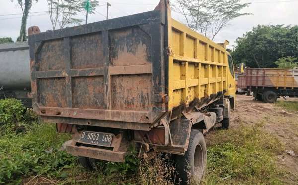 MITSUBISHI COLT DIESEL FE