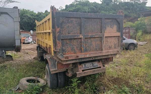 MITSUBISHI COLT DIESEL FE