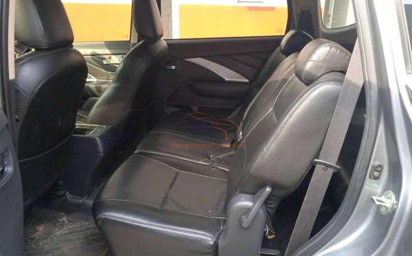 MITSUBISHI XPANDER SPORT