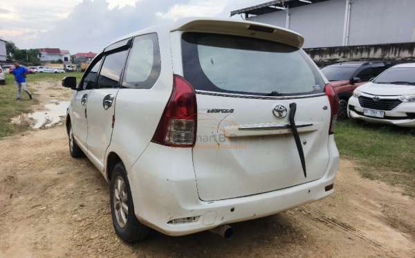 TOYOTA AVANZA 1.3 G