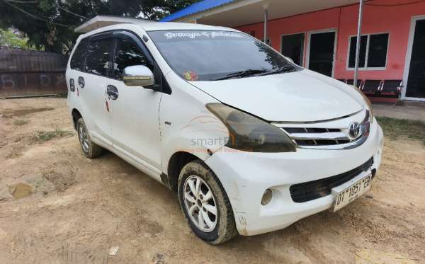 TOYOTA AVANZA 1.3 G