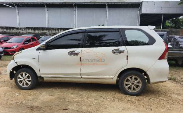 TOYOTA AVANZA 1.3 G