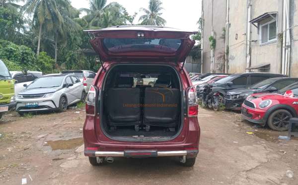 TOYOTA AVANZA 1.3 E