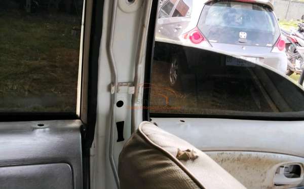 TOYOTA  AVANZA  1.3 G