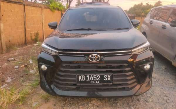 TOYOTA AVANZA 1.5 G