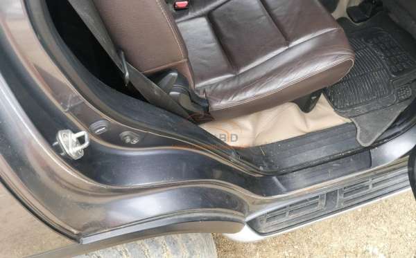 TOYOTA FORTUNER 2.4 VRZ 4X4