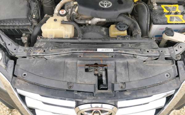 TOYOTA FORTUNER 2.4 VRZ 4X4