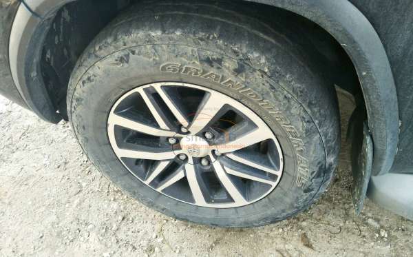 TOYOTA FORTUNER 2.4 VRZ