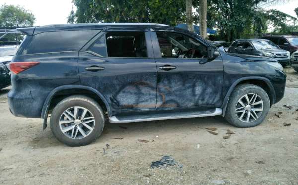 TOYOTA FORTUNER 2.4 VRZ