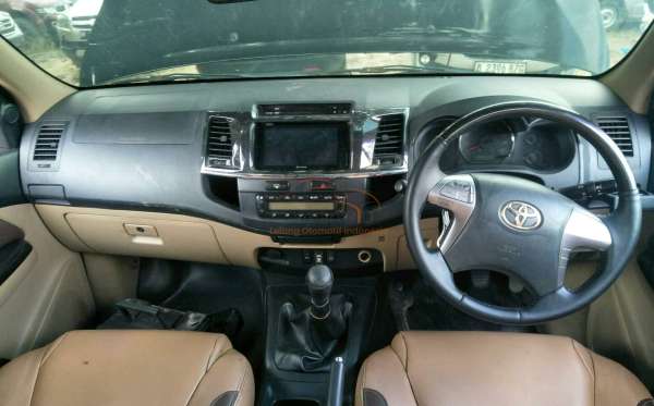 TOYOTA FORTUNER