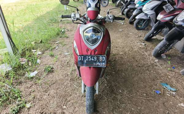 YAMAHA MIO FINO GRANDE 125