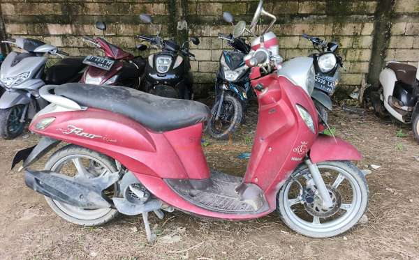 YAMAHA MIO FINO GRANDE 125