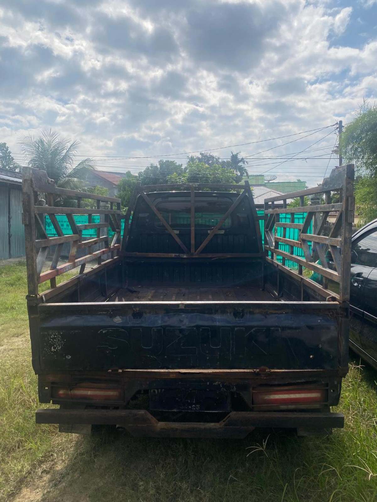 SUZUKI  CARRY MEGA  P.U