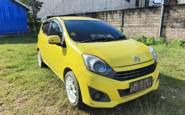 DAIHATSU AYLA 1.0 X