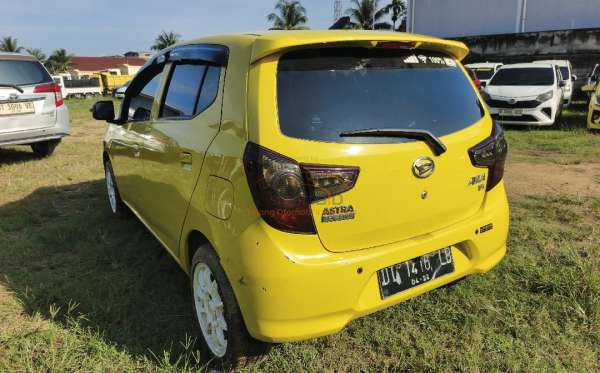 DAIHATSU AYLA 1.0 X