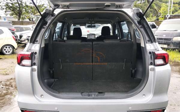 DAIHATSU XENIA R