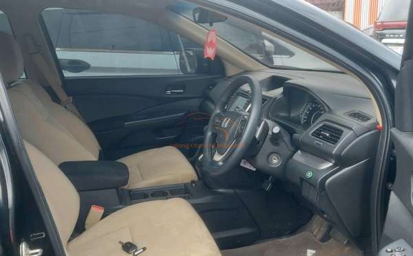 HONDA  CR-V  RM1 2WD 2.0