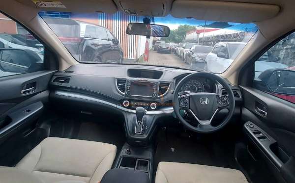 HONDA  CR-V  RM1 2WD 2.0