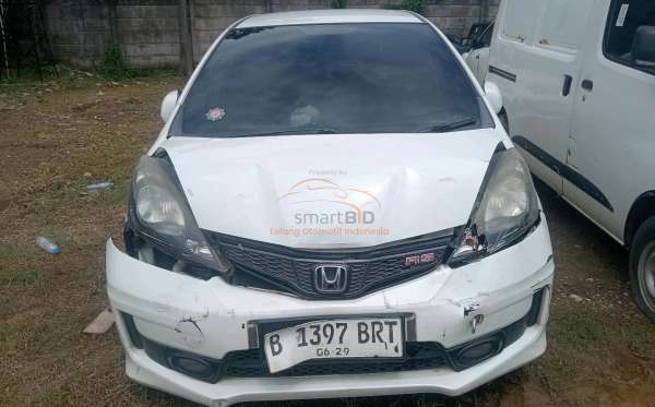 HONDA JAZZ GE8 1.5 E