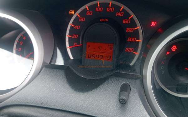 HONDA JAZZ GE8 1.5 E